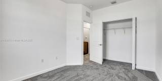 12609 NW 23rd Pl Gallery 16