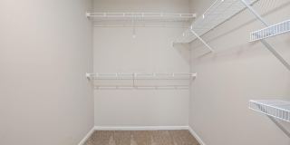 5027 Stratford Pine Lane Gallery 34