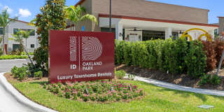 ID Oakland Park Gallery 1