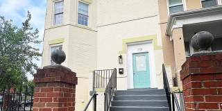 1131 8th St., NE Gallery 1