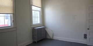 Spacious 5BD/1BA Remington Home w/ W/D! Available 7/15 Gallery 30