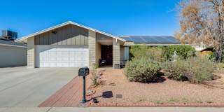 4bed, 2bath Glendale home with a pool! Gallery 1
