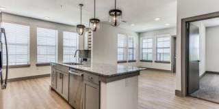 4321 S Congress Ave Gallery 6