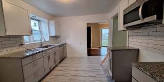 Unicorn alert!!!  5 bedroom 2 story home of your dreams! Gallery 9