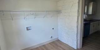 815 N Wilson Avenue Gallery 4
