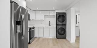 2561 W Avenue 30 Apartments Gallery 14