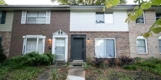 880 College Ave - Available January 2027! Gallery 1