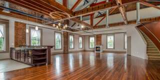 401 W Main St Gallery 1