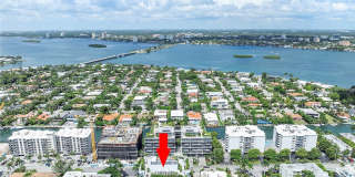 9901 W Bay Harbor Drive Gallery 26