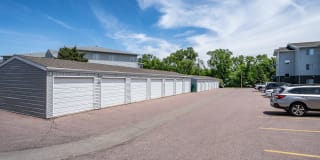 Oxbow Park Apartments Gallery 16