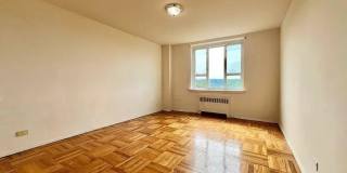 5355 Henry Hudson Parkway West Gallery 4