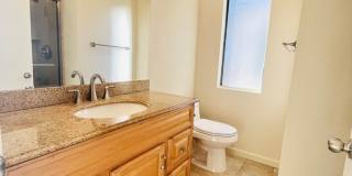 LA JOLLA VILLAGE LIVING! SPACIOUS 3BD/2.5BA TOWNHOME AVAILABLE JUNE for $4,795/mo! Gallery 22