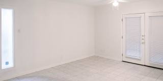 1379 Oblate Dr Gallery 26