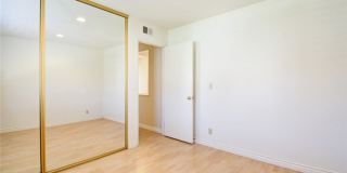 46 Silkberry Gallery 22