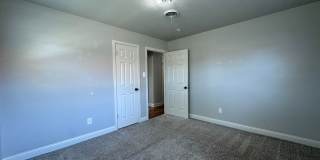 3Bed/1.5 Bath Available 7/10 Gallery 13