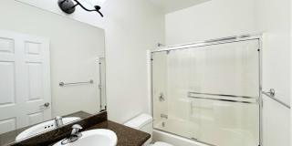 Stunning 2 Bed / 2.5 Bath Condo with 2-Car Garage in North Park Gallery 15