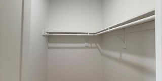 223 Monroe Ave, Apt 2 Gallery 11