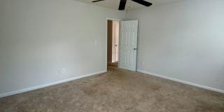 4BR/3BA Home in Winding Walk Gallery 16
