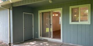 Two Bedroom 3 Bath Duplex-Townhouse in Southwest Medford Gallery 21