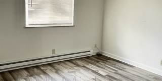 2010 Lathrop St Gallery 3