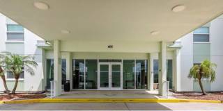 Available on May 27 - Stunning Furnished Waterfront Condo – 2 Beds / 2 Baths with Gulf-to-Bay Views! Gallery 5