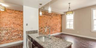 University Place Apartments Gallery 49