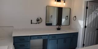 201 Bainbridge Drive Gallery 24