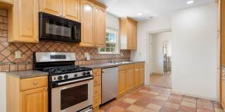 3360 Glenrose Avenue Gallery 12