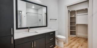 Burnett Lofts Gallery 21