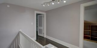 706 Frank Gallery 31