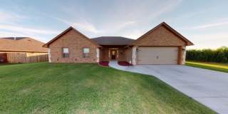 1621 Northeast White Rock Drive Gallery 1