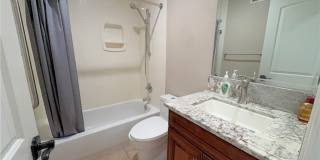 5418 Saratoga Gallery 26
