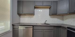 723 Ford Place Gallery 8