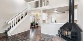 Charming 2BR Townhome in Colorado Springs Gallery 1