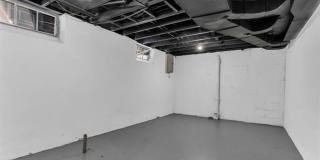 4000 Tyler Street Gallery 30