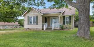 709 Burleson Gallery 1