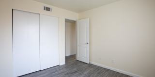 La Lomita Gallery 28