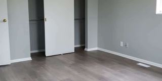 Beautiful, spacious 3 bed 2 bath home in Englewood Gallery 15