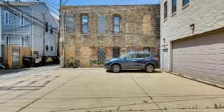 1417 W Chicago Avenue Gallery 34