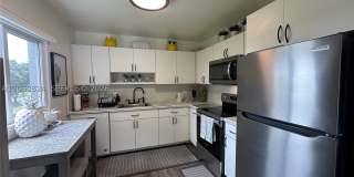 13550 SW 6th Ct Gallery 14