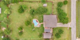 Luxury Lease on 1+ Acre with Saltwater Pool & Workshop in Ponder ISD! Gallery 36