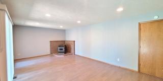 $3,400- 5 Bed / 3 Bath Beautiful Home in Upper South Hill Gallery 15