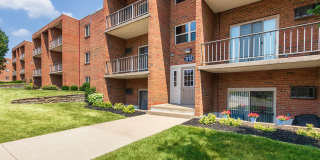 Aspen Village Gallery 61