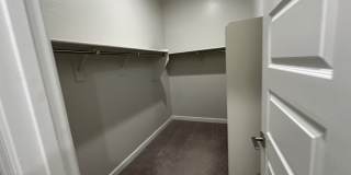 10319 W Harmony Ln Gallery 23
