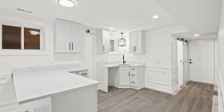 3934 N Sawyer Avenue Gallery 10
