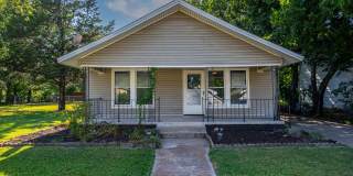 Three Bedroom For Rent $1000/Month Gallery 1