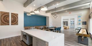 Ltd. Med Center Gallery 23