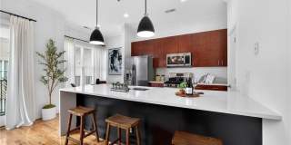 384 Ralph Mcgill Boulevard NE Gallery 4