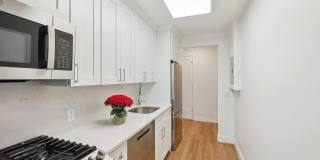 18 Palmer Avenue unit: 6 Gallery 1