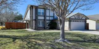 Room in 3 Bedroom Home at Jenkins Dr Gallery 1